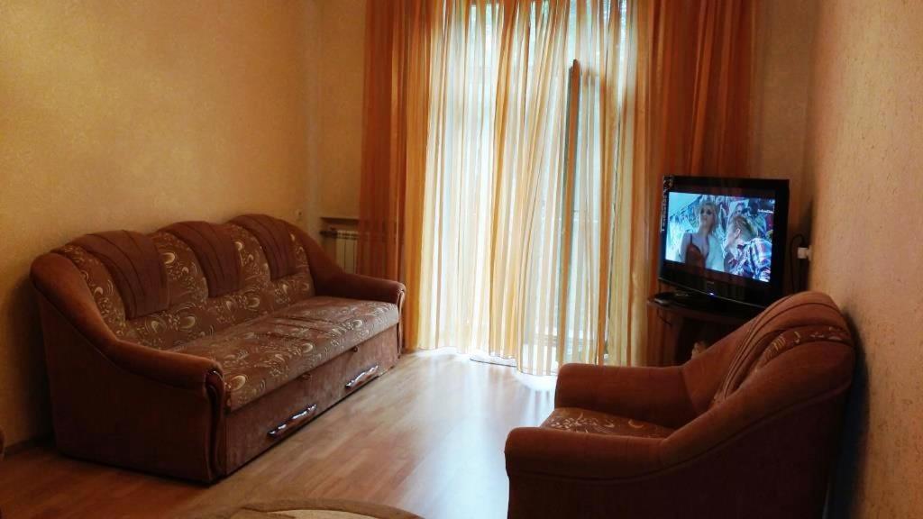 Комната В Двухкомнатной Apartment Kyiv Exterior photo